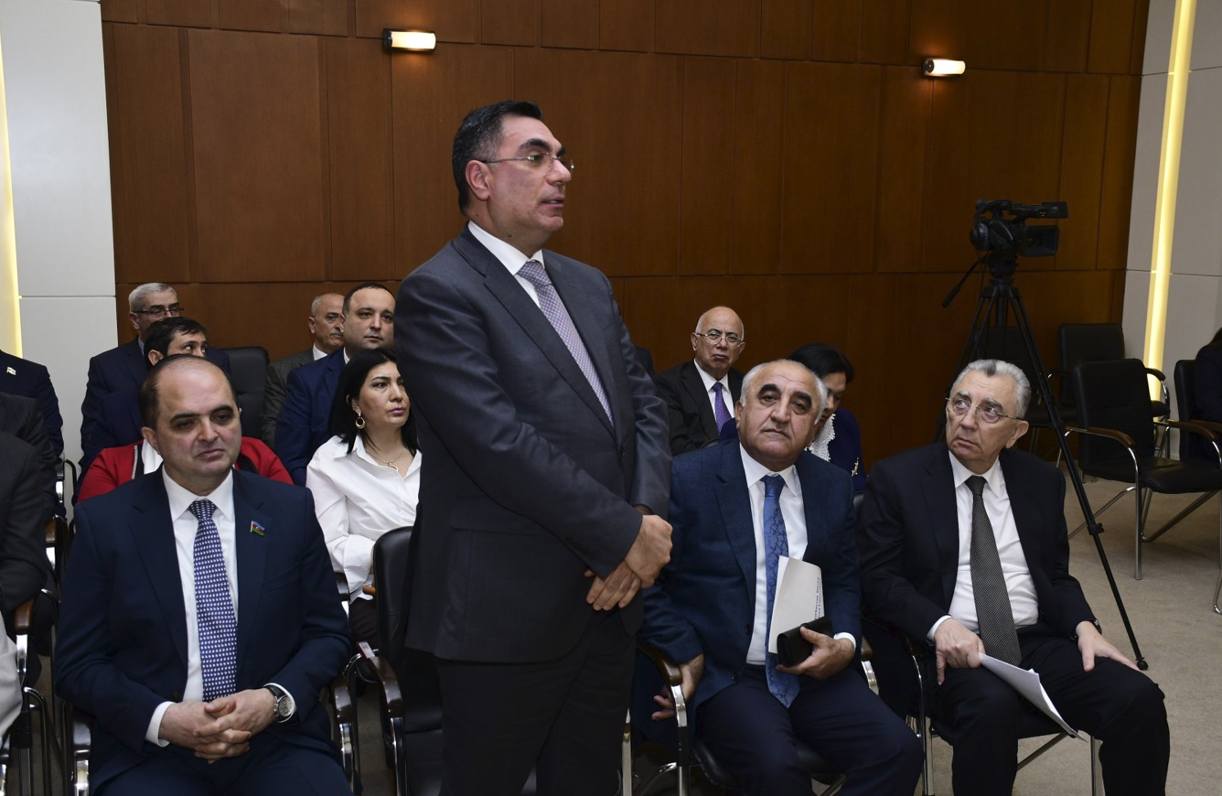 YAP-ın İdarə Heyətinin iclası keçirildi (FOTO)